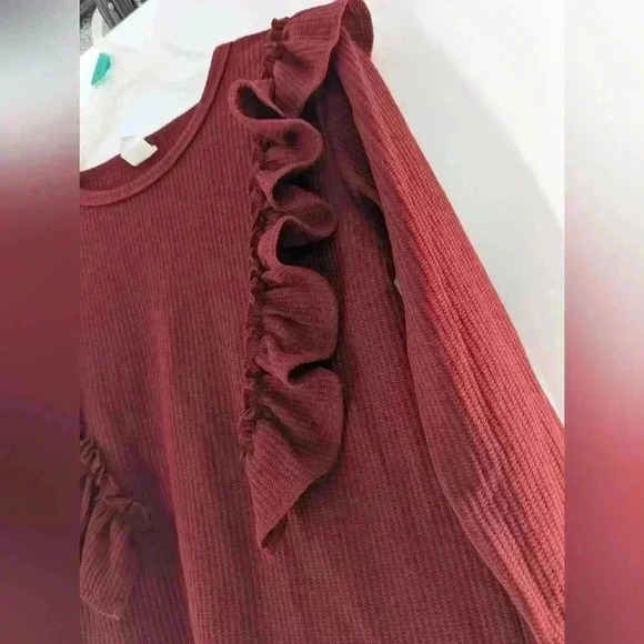Maroon Wine Red Girls Long Sleeve Ruffle Dressy Top Size 8 - Picture 2 of 7